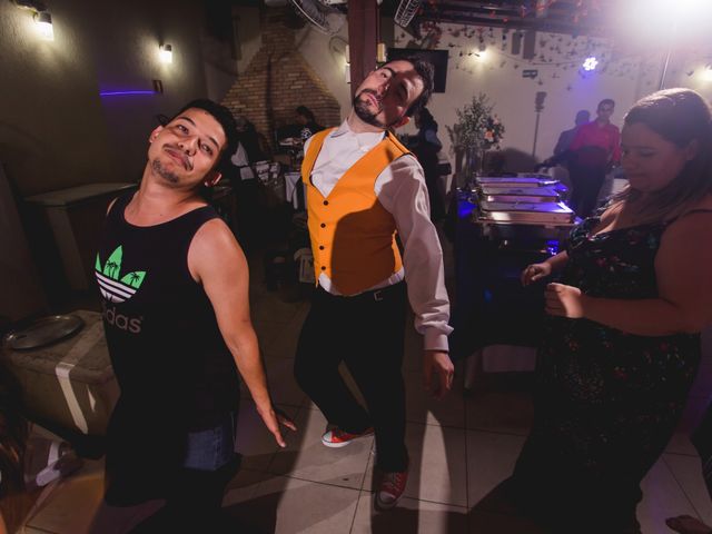 O casamento de Tarcilio e Natiele em Guarujá, São Paulo Estado 52