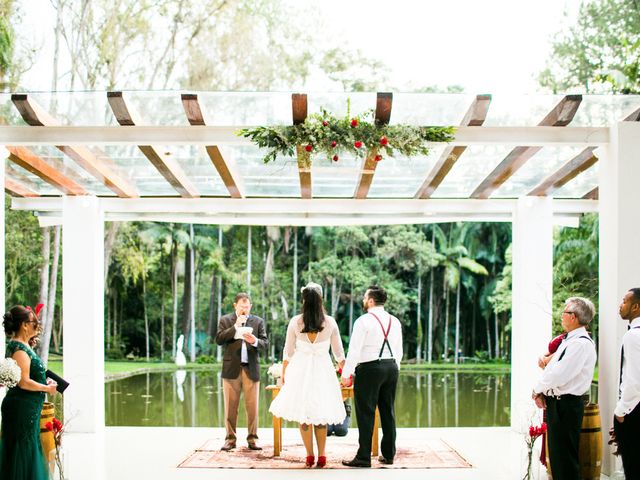 O casamento de Tiago e Amanda em Santa Isabel, São Paulo Estado 36