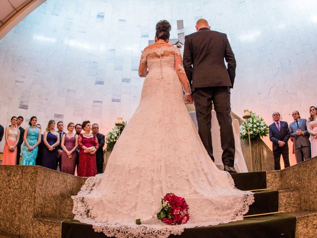 O casamento de Adriano e Fabiana em São Paulo 19