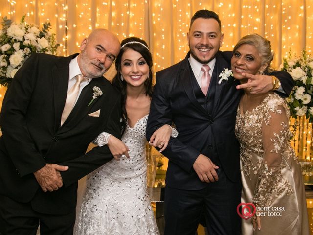 O casamento de Vitor  e Camila  em São Paulo 2