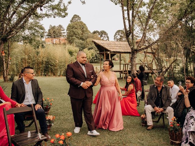 O casamento de Sidinei e Giovana em Curitiba, Paraná 37