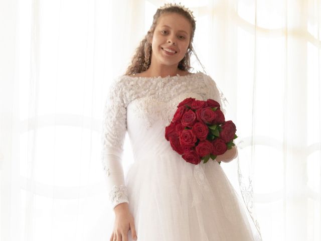 O casamento de Henrique e Raquel em Porto Alegre, Rio Grande do Sul 16