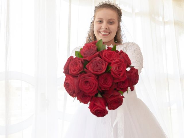 O casamento de Henrique e Raquel em Porto Alegre, Rio Grande do Sul 17