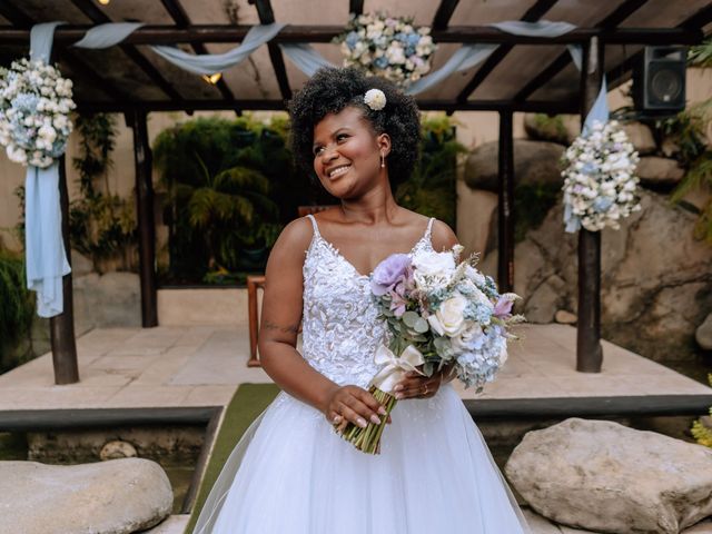 O casamento de Luiz Guilherme e Luany em Queimados, Rio de Janeiro 32