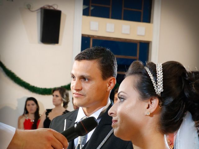 O casamento de Anderson e Adriely em Ubiratã, Paraná 16