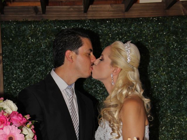 O casamento de André e Angela  em Cotia, São Paulo Estado 32