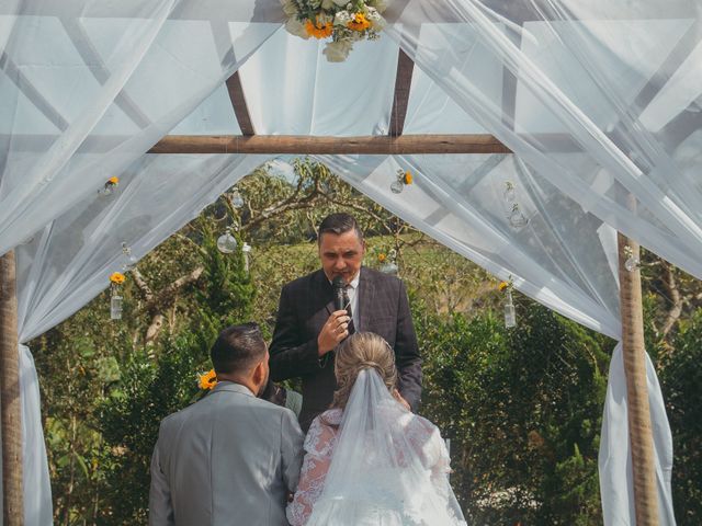 O casamento de Edson e Adriana em Itapecerica da Serra, São Paulo 38