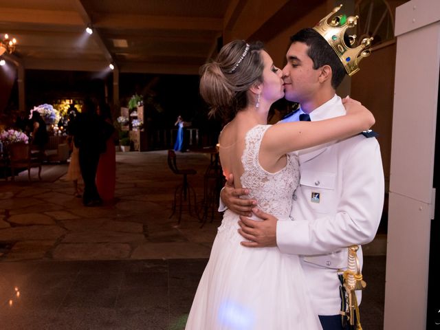 O casamento de Rubens e Renata  em Brasília, Distrito Federal 14