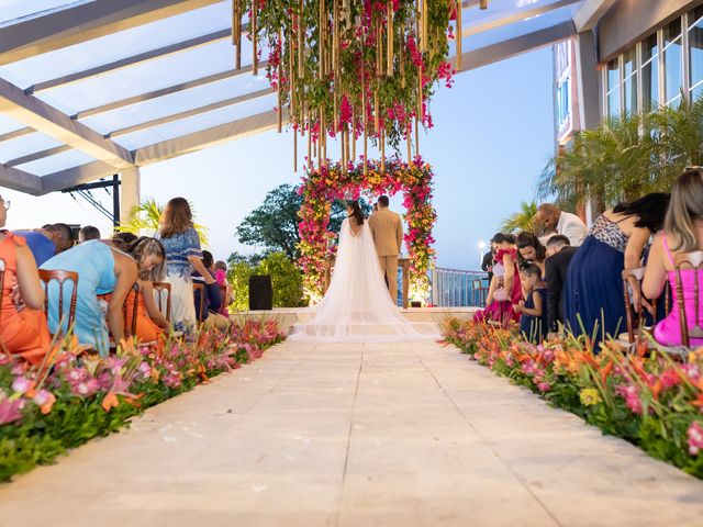 O casamento de Maxel e Monique em Salvador, Bahia 22