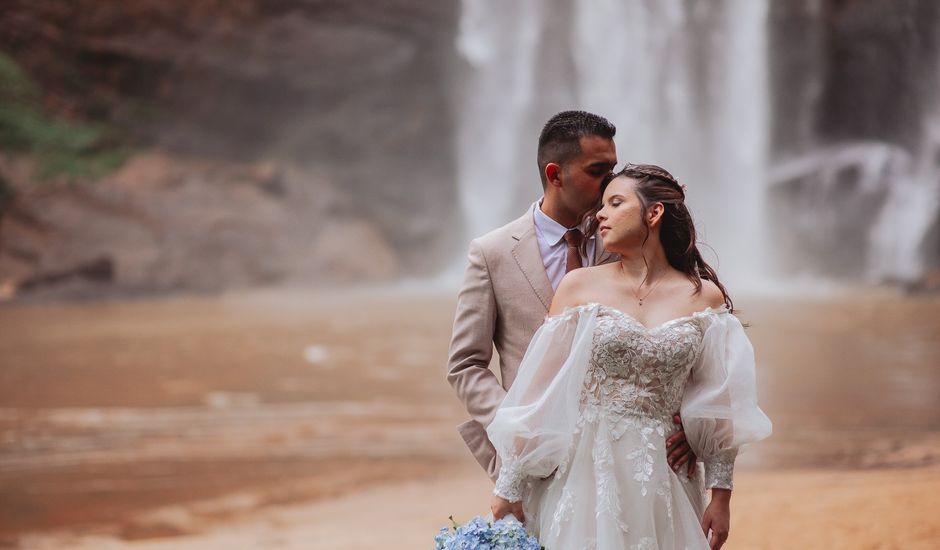O casamento de Francis  e Débora  em Lagoinha, São Paulo Estado