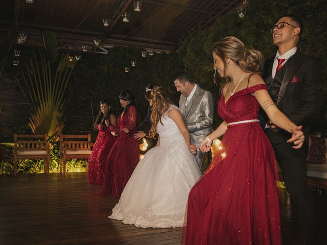 O casamento de Danilo e Gabriela em Osasco, São Paulo 10