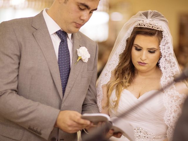 O casamento de Andre e Glena em Curitiba, Paraná 77