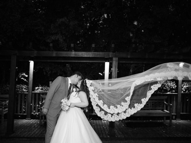 O casamento de Andre e Glena em Curitiba, Paraná 86