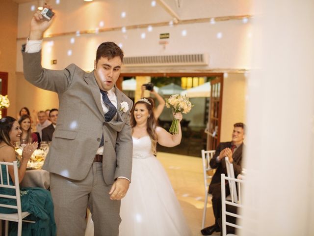 O casamento de Andre e Glena em Curitiba, Paraná 93