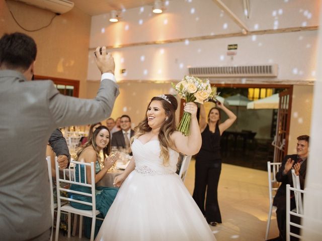 O casamento de Andre e Glena em Curitiba, Paraná 94