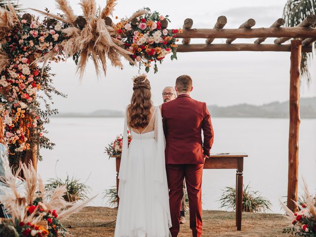 O casamento de Lucas e Gabriela em Campo Largo, Paraná 34