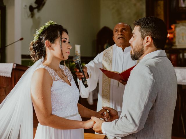 O casamento de Oscar e Assucena em Alter do Chão, Pará 25