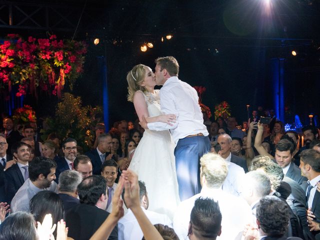 O casamento de Fernando e Juliana em Curitiba, Paraná 30