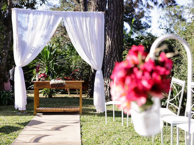 O casamento de Douglas e Valmiria em Cotia, São Paulo Estado 8