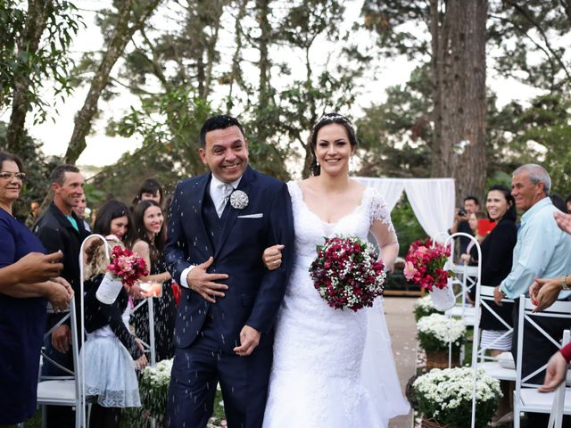 O casamento de Douglas e Valmiria em Cotia, São Paulo Estado 80