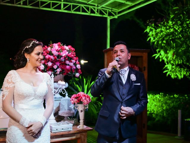 O casamento de Douglas e Valmiria em Cotia, São Paulo Estado 105