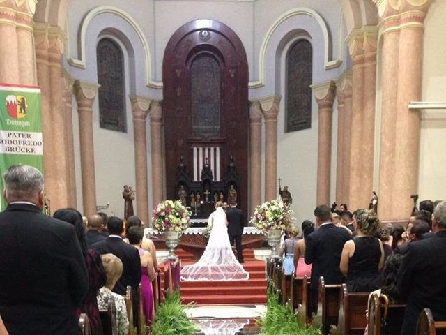 O casamento de Jeffersson e Letícia  em Gaspar, Santa Catarina 6
