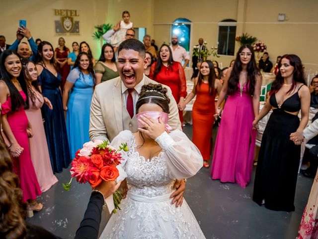 O casamento de Rafael e Camila em São José dos Pinhais, Paraná 100