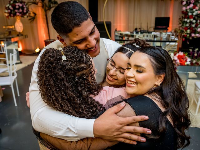 O casamento de Rafael e Camila em São José dos Pinhais, Paraná 108