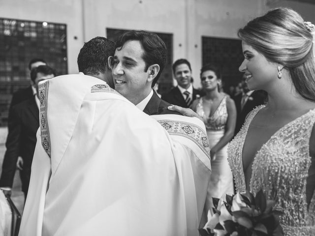 O casamento de Adriano e Letícia em Cláudio, Minas Gerais 24