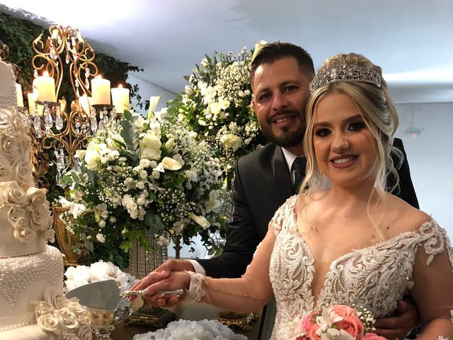 O casamento de Junior e Pollyanne em Belo Horizonte, Minas Gerais 4