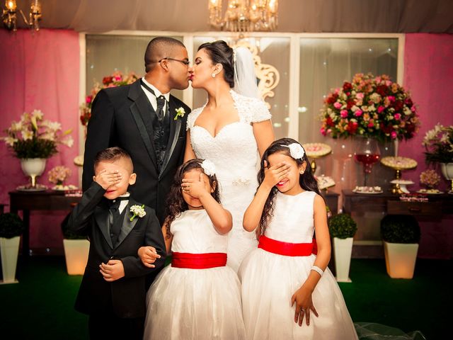 O casamento de David e Bruna em Duque de Caxias, Rio de Janeiro 35