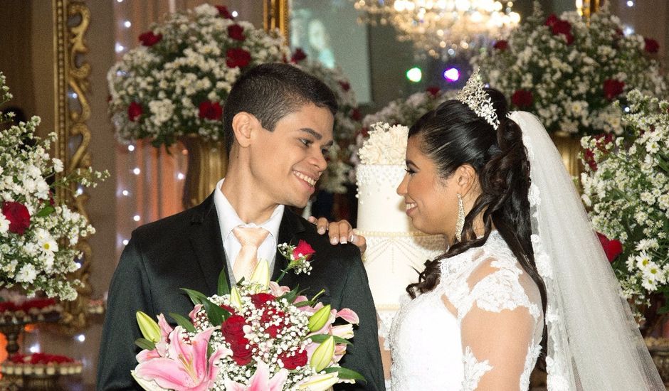 O casamento de Jhonatas  e Carla Mikaela em Fortaleza, Ceará