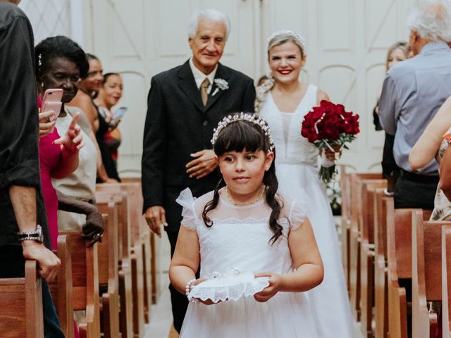 O casamento de Fábio e Isliany em Recife, Pernambuco 4