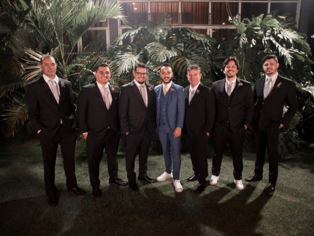 O casamento de André e Giovanna em Londrina, Paraná 16