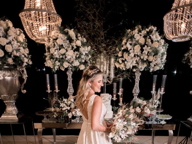 O casamento de André e Giovanna em Londrina, Paraná 17