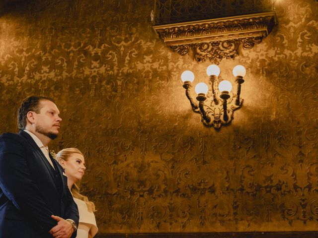 O casamento de Sadoval e Luiza em Porto Alegre, Rio Grande do Sul 31