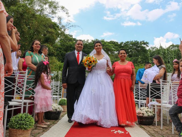 O casamento de Davi e Sabrina em Embu, São Paulo 21