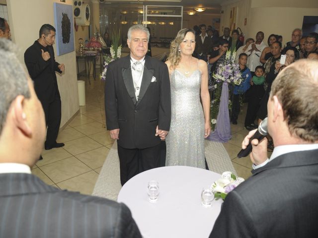 O casamento de Celso e Maria Aparecida em Guarulhos, São Paulo 31