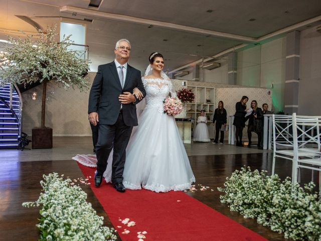 O casamento de Michael e Mari em Guarulhos, São Paulo 35