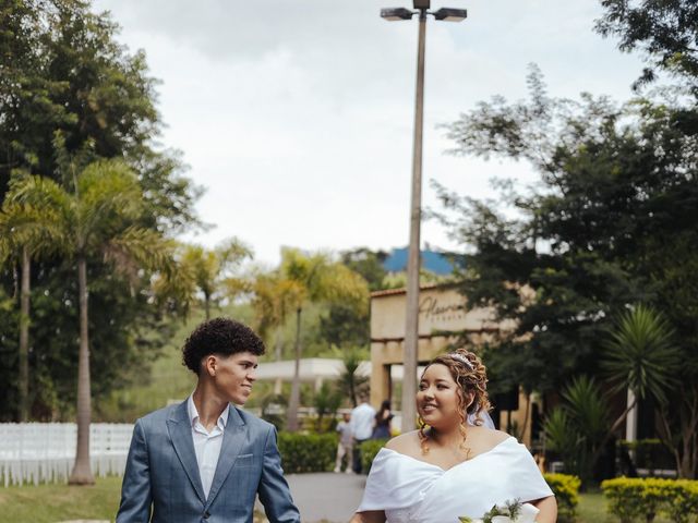 O casamento de Renan e Carol em Araçariguama, São Paulo Estado 35