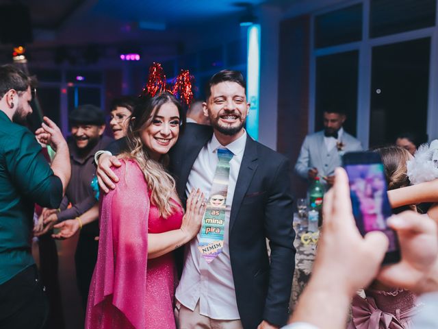 O casamento de Nina e Alisson em Caxias do Sul, Rio Grande do Sul 50