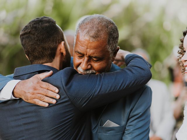 O casamento de Fábio e Poliana em Salvador, Bahia 41