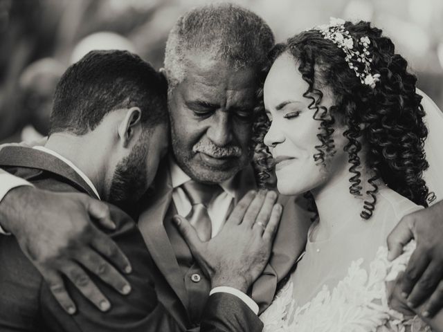 O casamento de Fábio e Poliana em Salvador, Bahia 42