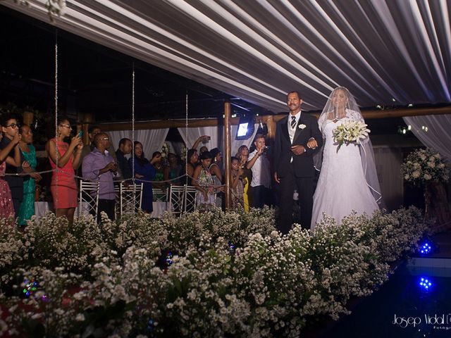 O casamento de Rafael e Débora em Lauro de Freitas, Bahia 12