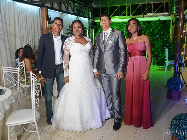 O casamento de Rafael e Débora em Lauro de Freitas, Bahia 37