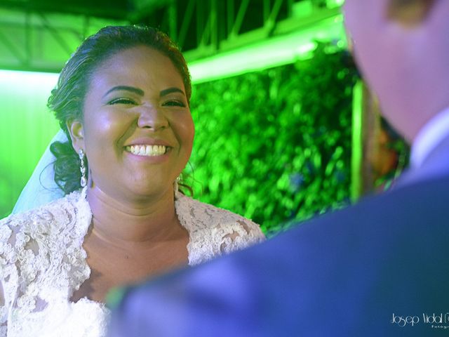 O casamento de Rafael e Débora em Lauro de Freitas, Bahia 51