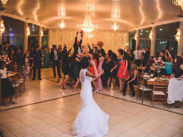 O casamento de Bruno e Thaciane em Gama, Distrito Federal 61