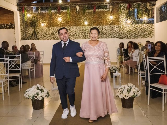 O casamento de Artemio e Ligea em Cotia, São Paulo Estado 18