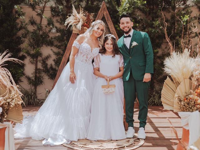 O casamento de Adenilton e Amanda  em Maringá, Paraná 24