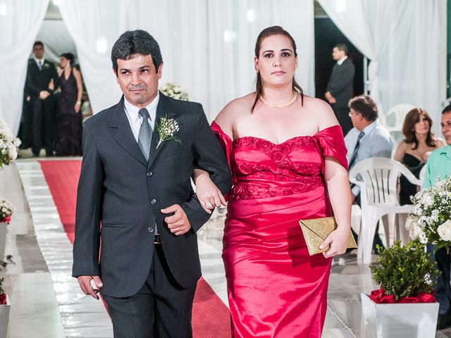 O casamento de Eli Jr e Elisangela em Piúma, Espírito Santo 29